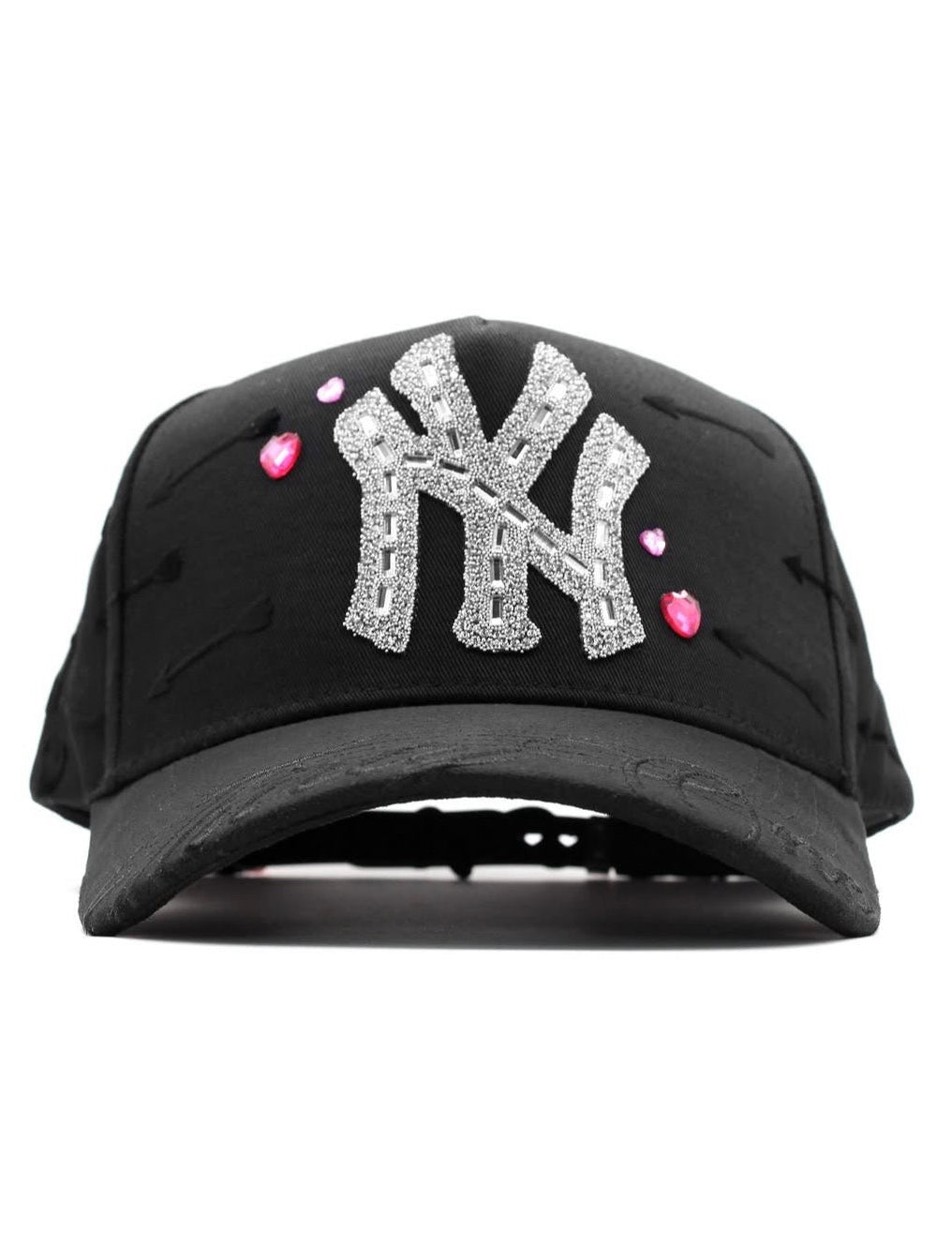 31 HATS “LOVESTRUCK”